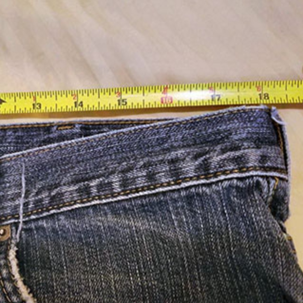 Calvin Klein Relaxed Straight Jeans - Picture 5 of 7